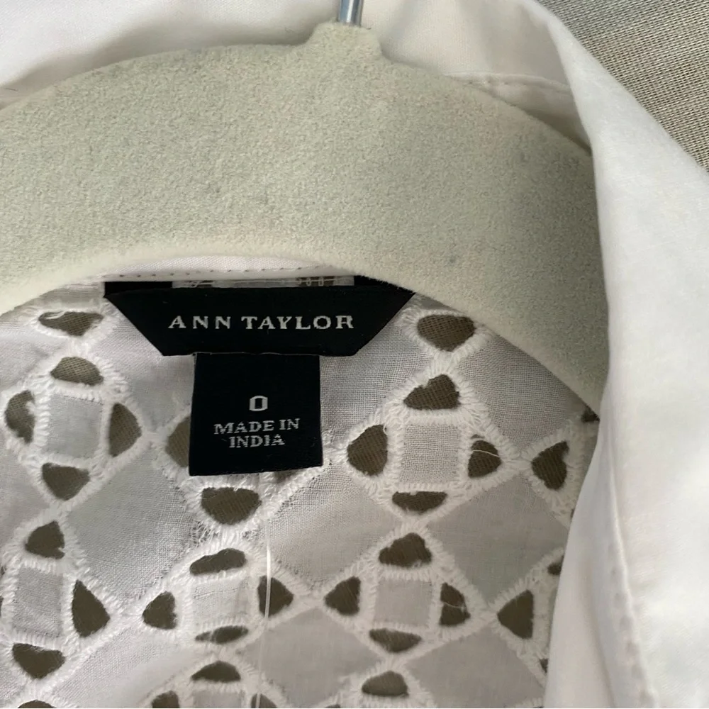 Ann Taylor White Eyelet Shirt Dress Sleeveless Button Down Sz 0 - Picture 10 of 11